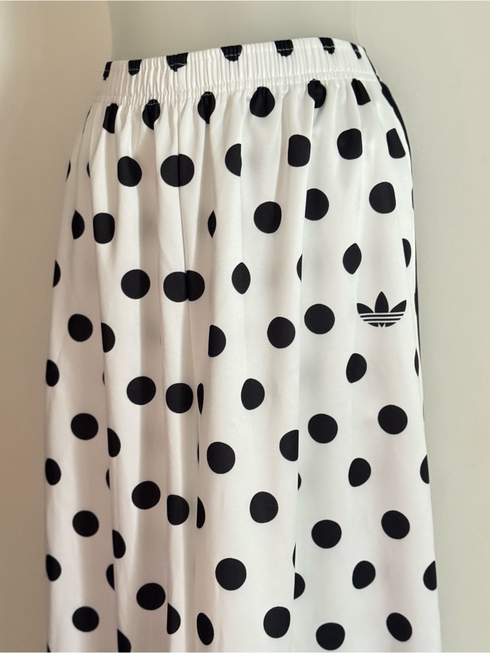 Adidas Women’s White & Black Polka Dot pants - Trefoil Logo size XXL